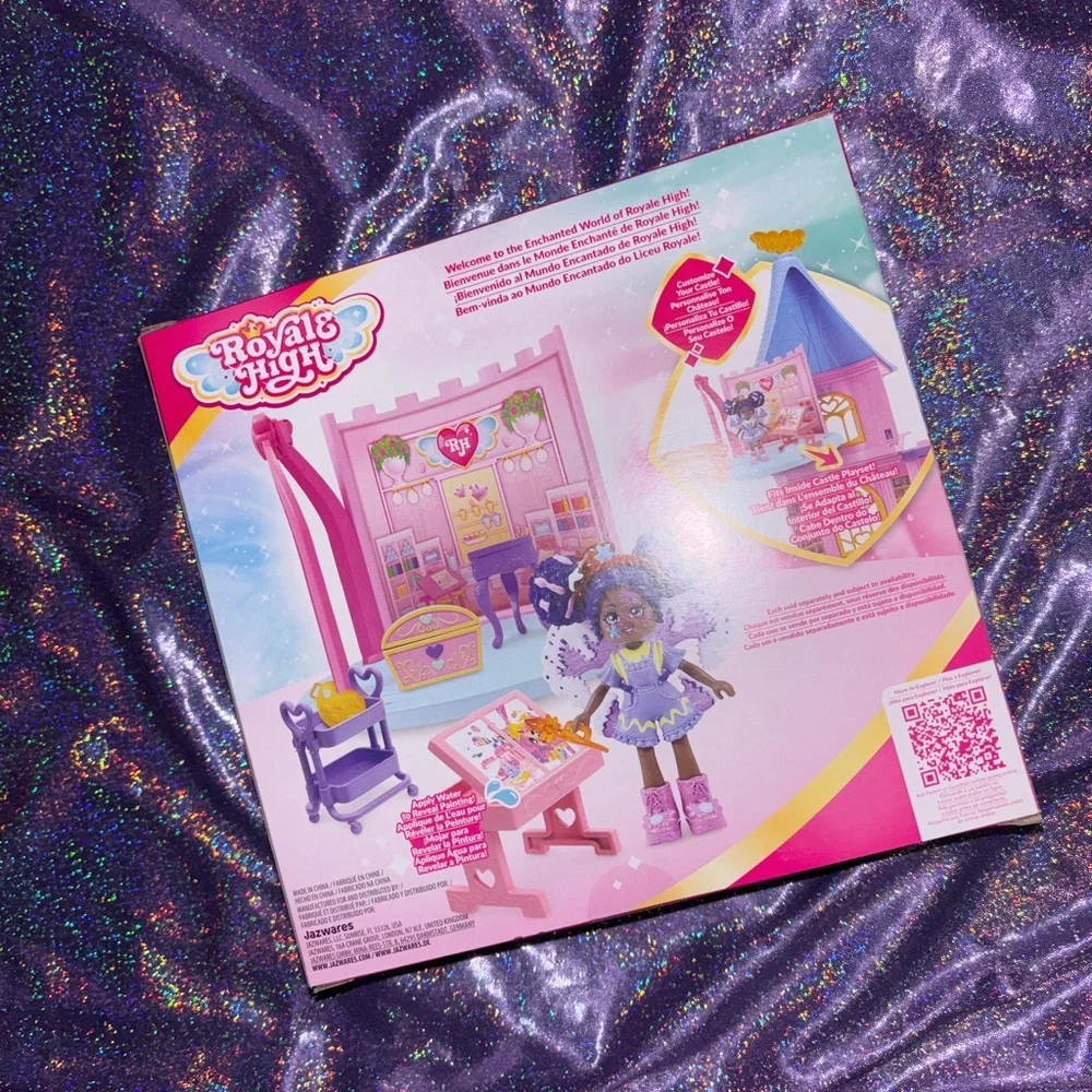 Roblox: Royale High Art Class Playset